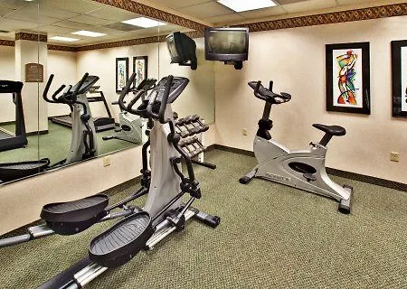 Holiday Inn Express Hotel & Suites Coralville By Ihg 