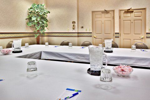 Express & By Ihg